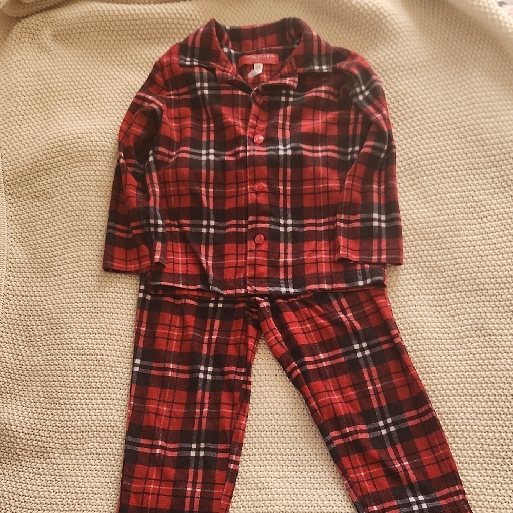 Red and Black Plaid Pajama Set for Cozy Nights